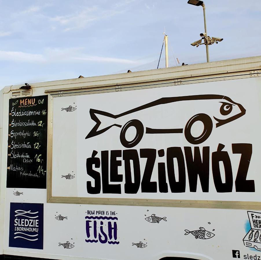 Apartament wakacyjny Ines Ustka Zewnętrze zdjęcie