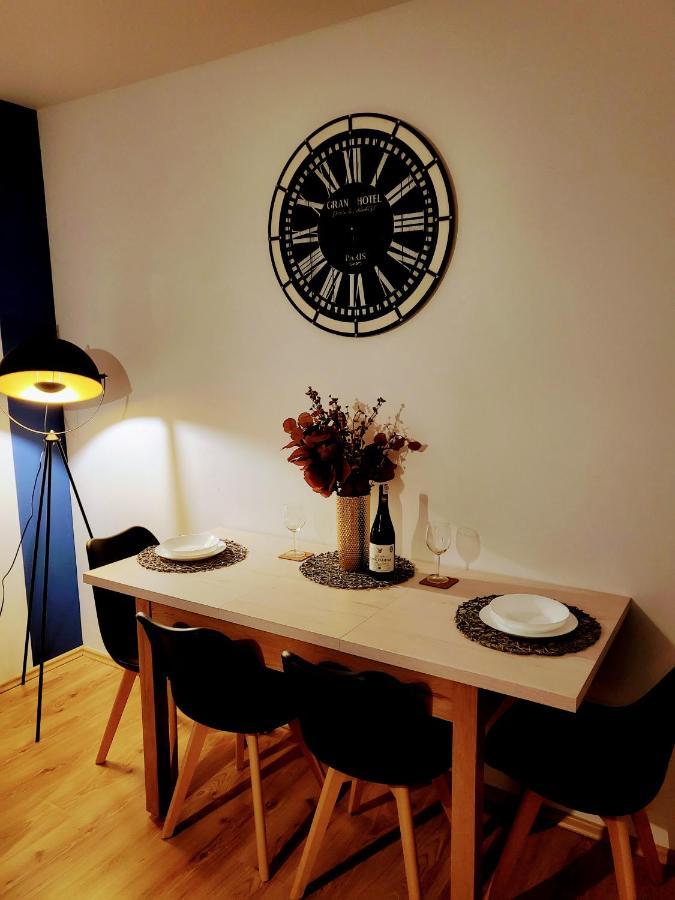 Apartament wakacyjny Ines Ustka Zewnętrze zdjęcie