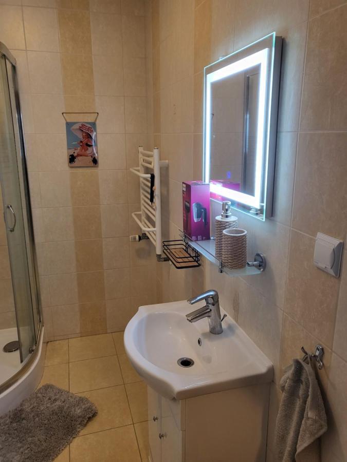 Apartament wakacyjny Ines Ustka Zewnętrze zdjęcie